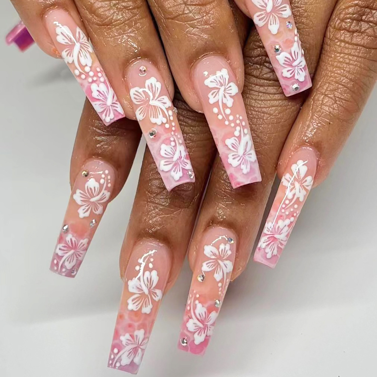 24개 블랙 프렌치 가짜 손톱 세트 나비 모양 라인스톤 - Nail Art Press On 리뷰 및 가격